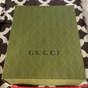 Gucci Gift Box (bag included)